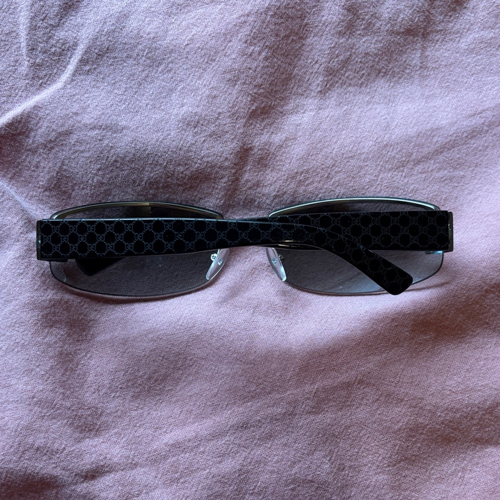 Gucci Black Patterned Sunglasses
